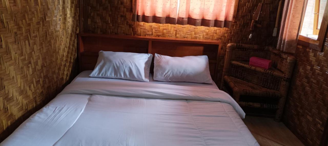 Mysha Guest House-Lombok テテバトゥ エクステリア 写真