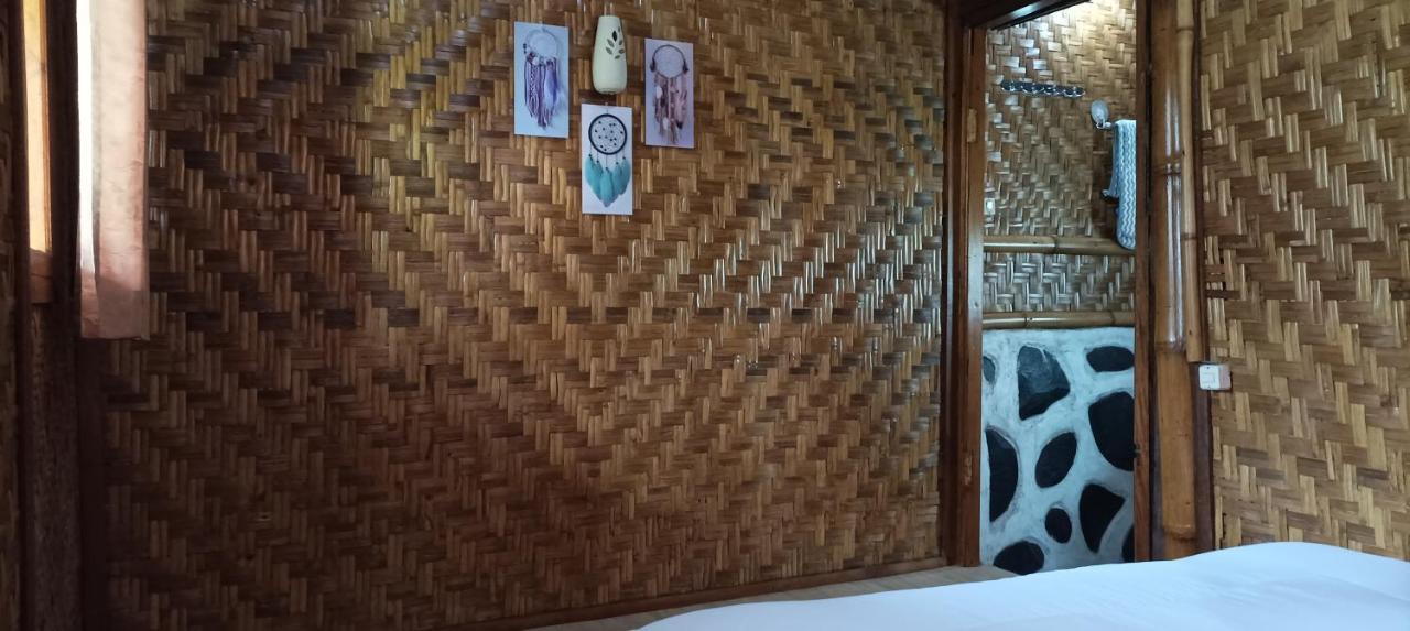Mysha Guest House-Lombok テテバトゥ エクステリア 写真